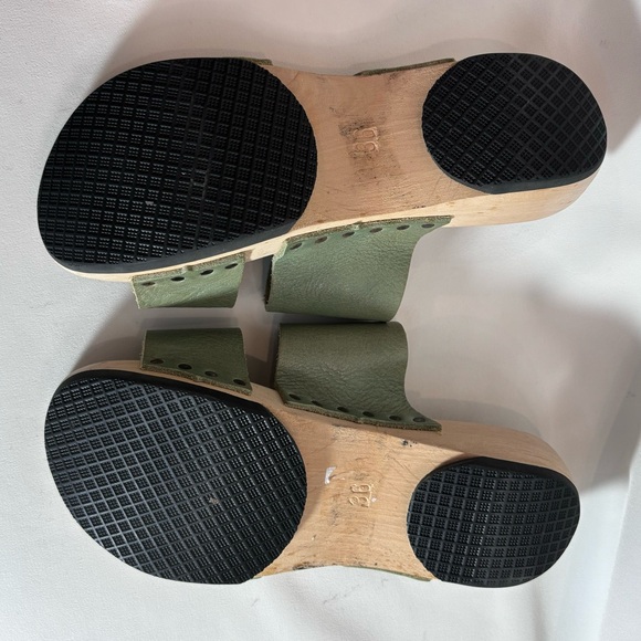 TRIPPEN Sz 36 Clogs Leather Wooden Soles Open Toe Slip On Slides Sandals - Picture 10 of 10